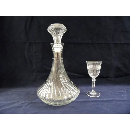 Carafe A Decanter Bouteille Vintage Verre Spirale Vin Cognac Whisky Bourbon... Bon état reconditionné disponible sur Rakuten