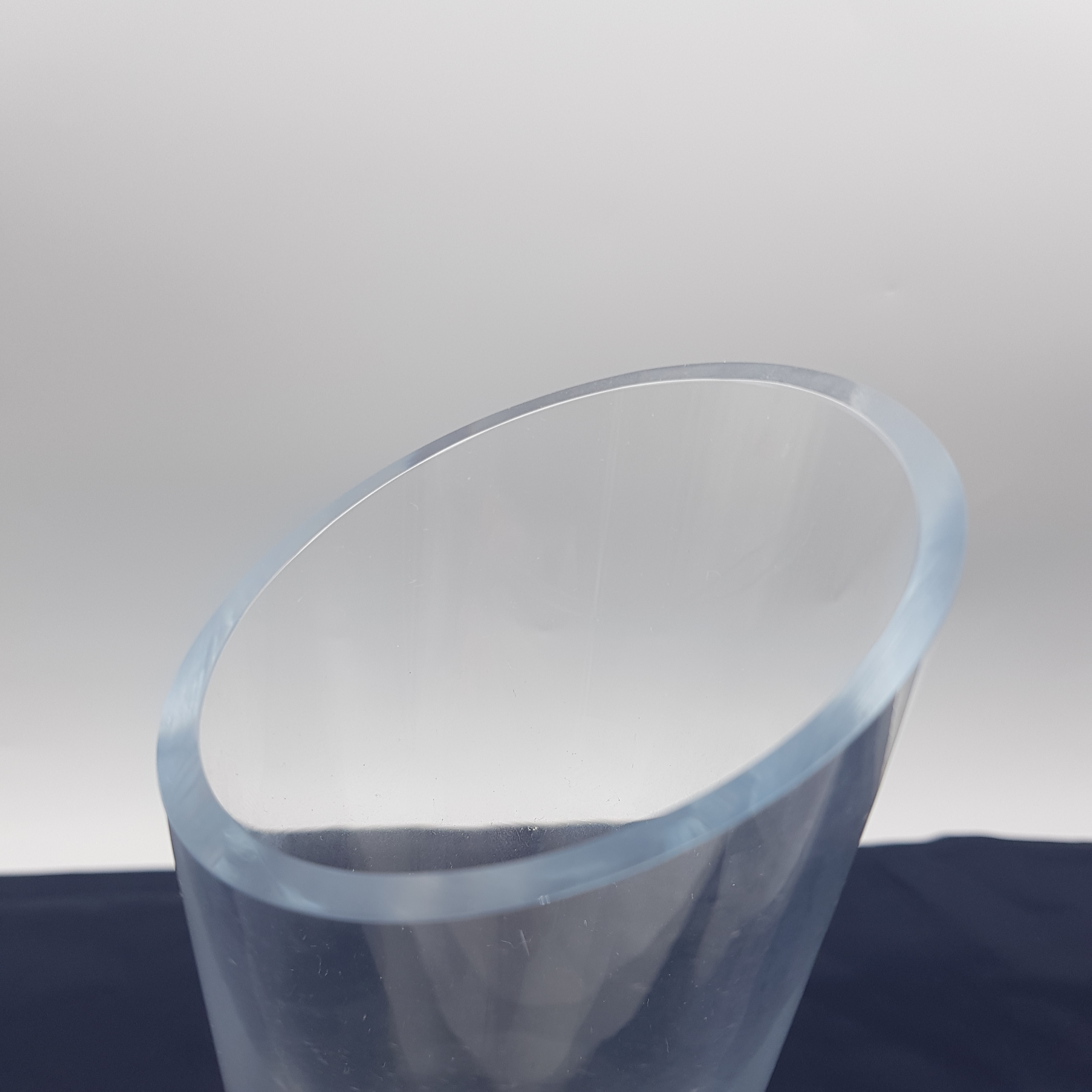 Voir photo 2 de Carafe à décanter en verre Carafe à décanter en verre Très bon état reconditionné photo 2
