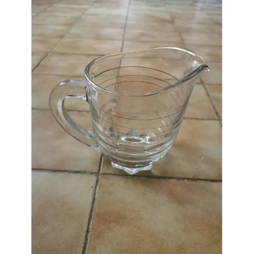 Carafe À Eau Ou Jus De Fruits. 1l. occasion reconditionné disponible sur Rakuten