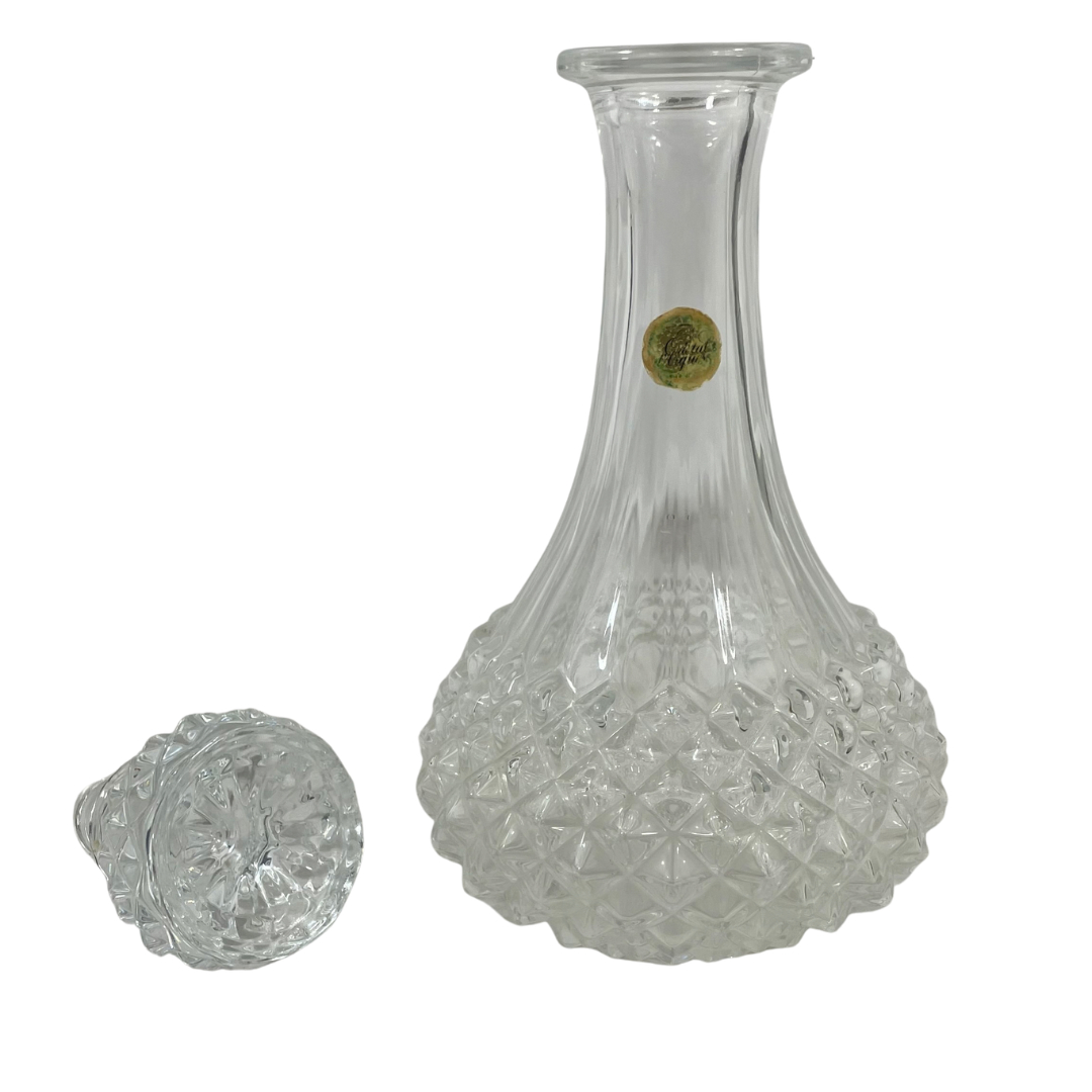 Voir photo 2 de Carafe à Liqueur en Cristal d'Arques – Pointe de diamant - Années 70 Carafe à Liqueur en Cristal d'Arques – Pointe de diamant - Années 70 Très bon état reconditionné photo 2