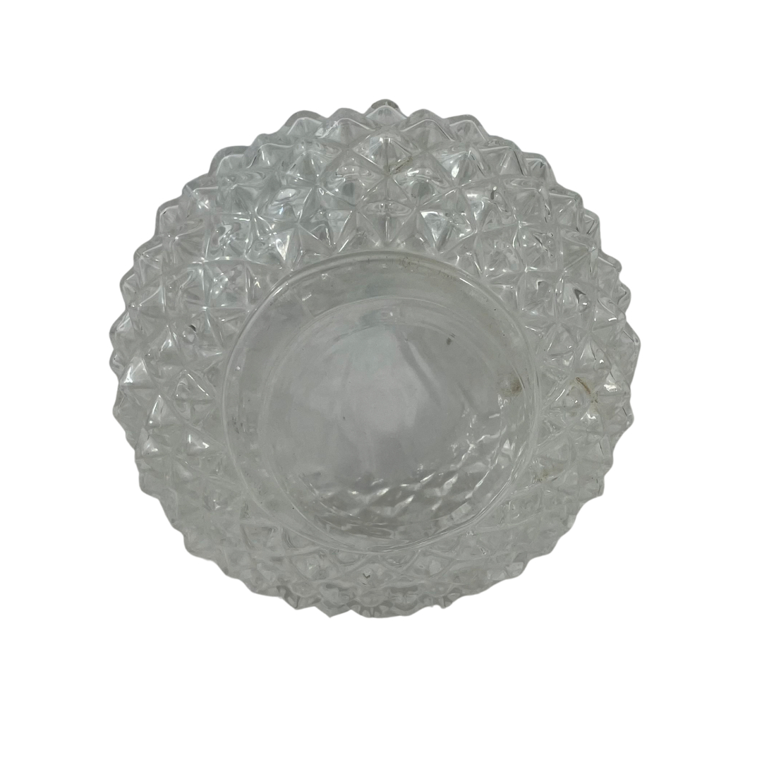 Voir photo 9 de Carafe à Liqueur en Cristal d'Arques – Pointe de diamant - Années 70 Carafe à Liqueur en Cristal d'Arques – Pointe de diamant - Années 70 Très bon état reconditionné photo 9