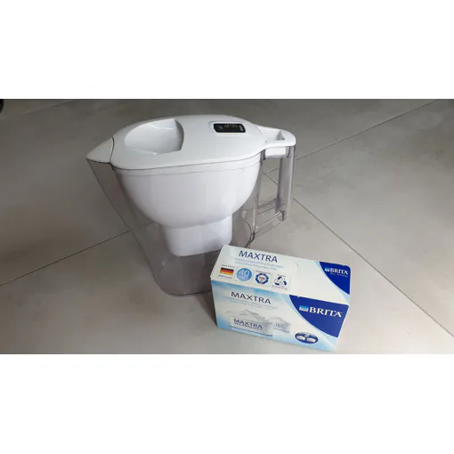 Carafe Brita + Lot 2 Cartouches Filtrantes occasion reconditionné disponible sur Rakuten