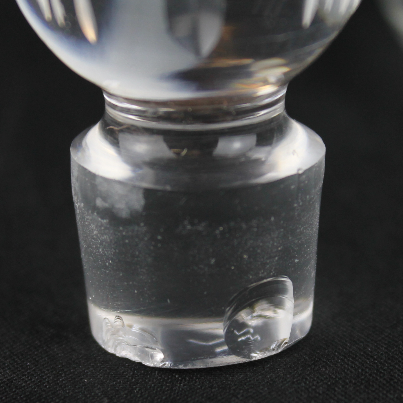 Voir photo 4 de Carafe, Cristal de Sèvres Carafe, Cristal de Sèvres Bon état reconditionné photo 4