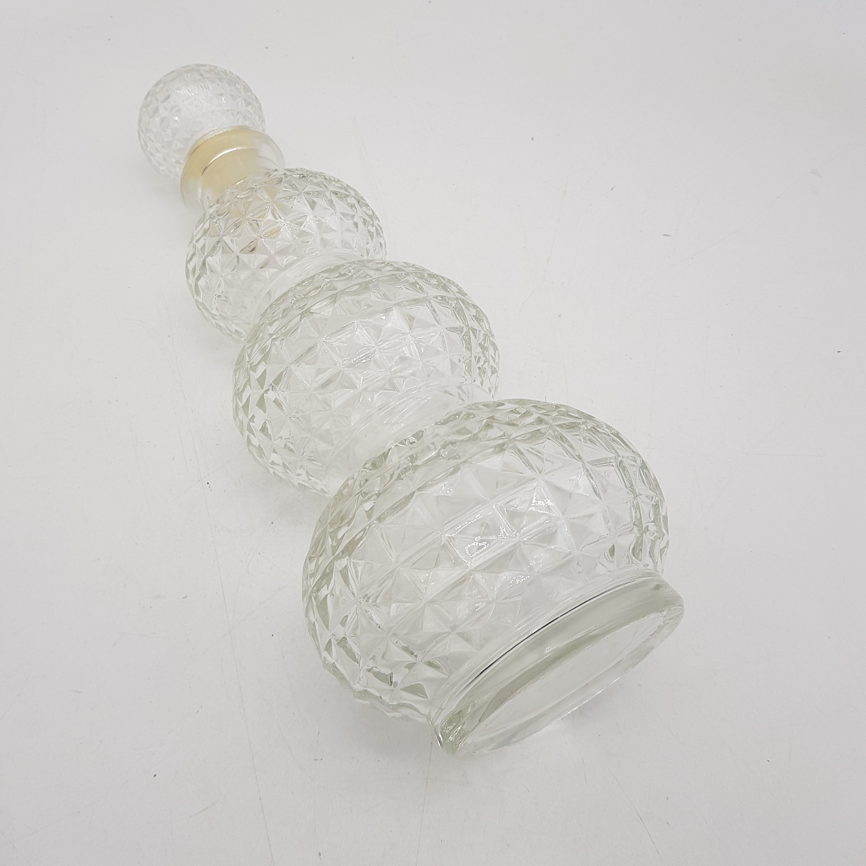 Voir photo 3 de Carafe emploi avec bouchon 75cl - Fabriqué en Belgique Carafe emploi avec bouchon 75cl - Fabriqué en Belgique Très bon état reconditionné photo 3