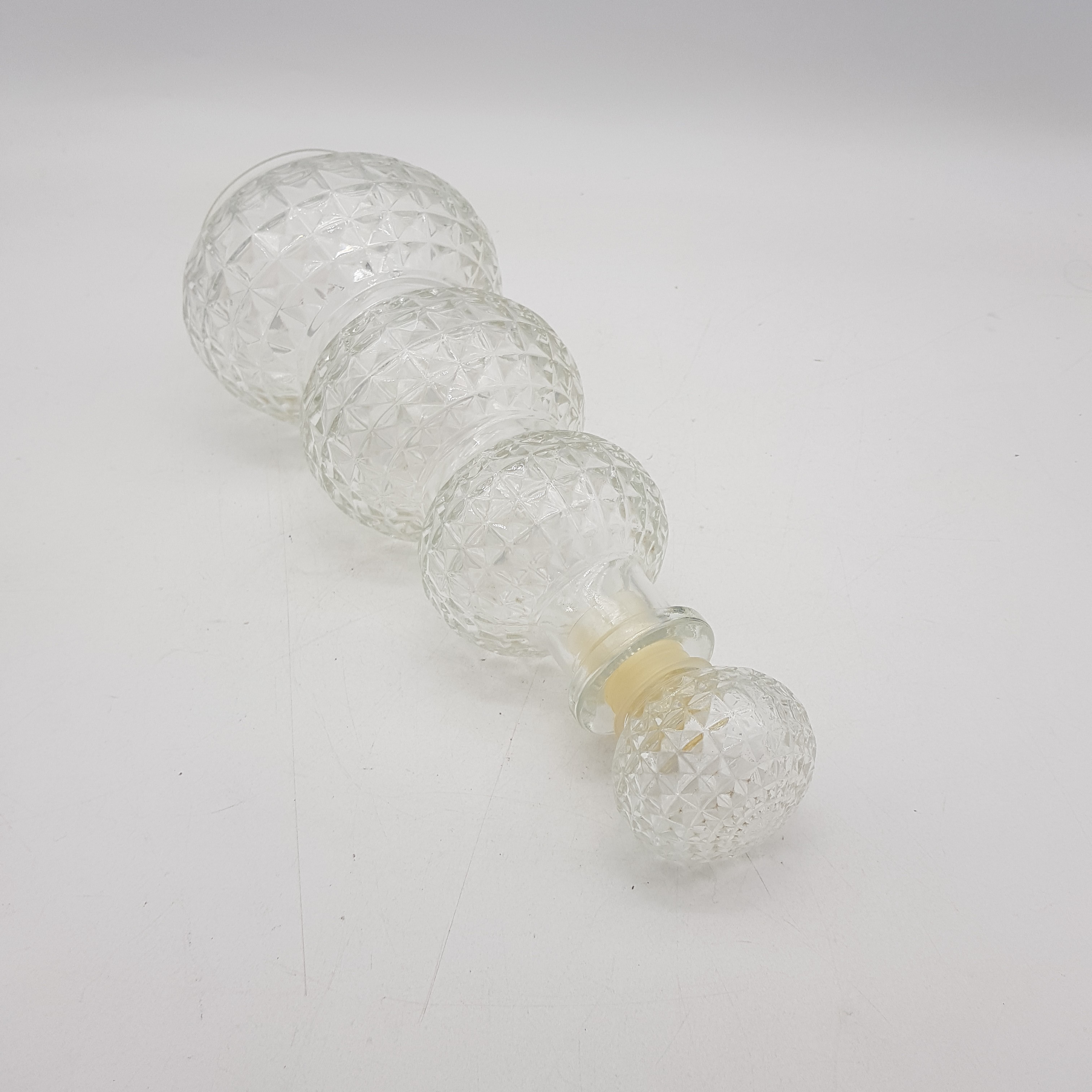 Voir photo 4 de Carafe emploi avec bouchon 75cl - Fabriqué en Belgique Carafe emploi avec bouchon 75cl - Fabriqué en Belgique Très bon état reconditionné photo 4