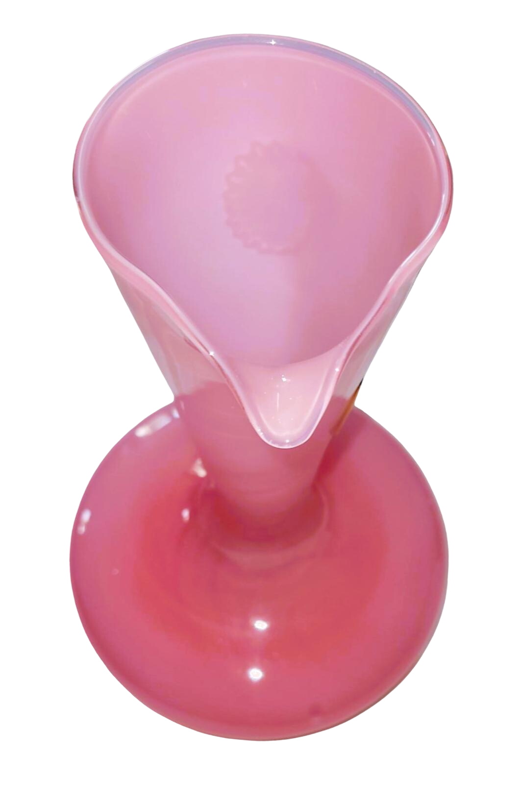 Acheter Carafe en opaline rose italien, avec anse blanche, fait main Très bon état - 11,67 € Carafe en opaline rose italien, avec anse blanche, fait main Très bon état reconditionné disponible sur Label Emmaüs