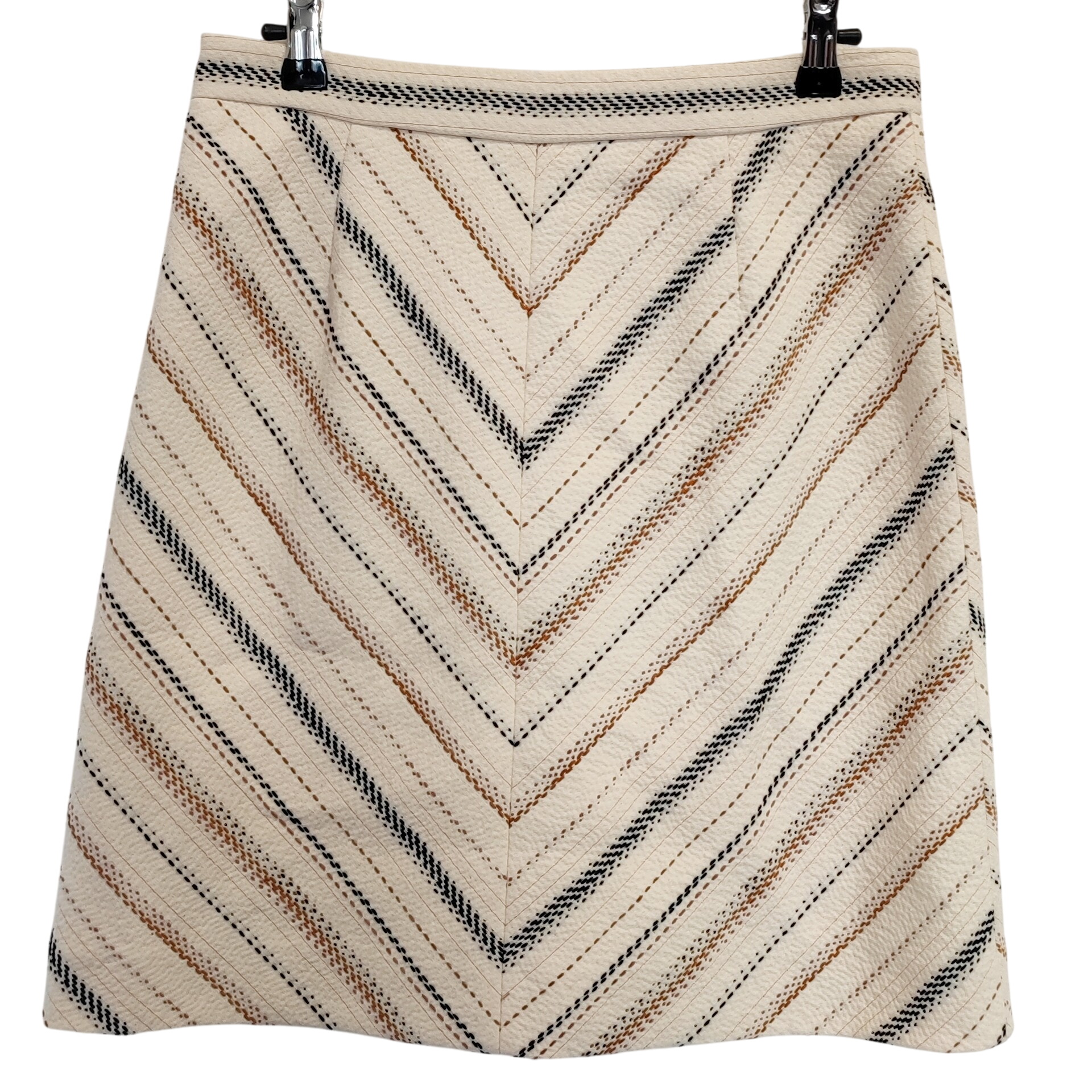 Acheter CAROLL - Jupe à motif - 38 - Femme Très bon état - 10,00 € CAROLL - Jupe à motif - 38 - Femme Très bon état reconditionné disponible sur Label Emmaüs