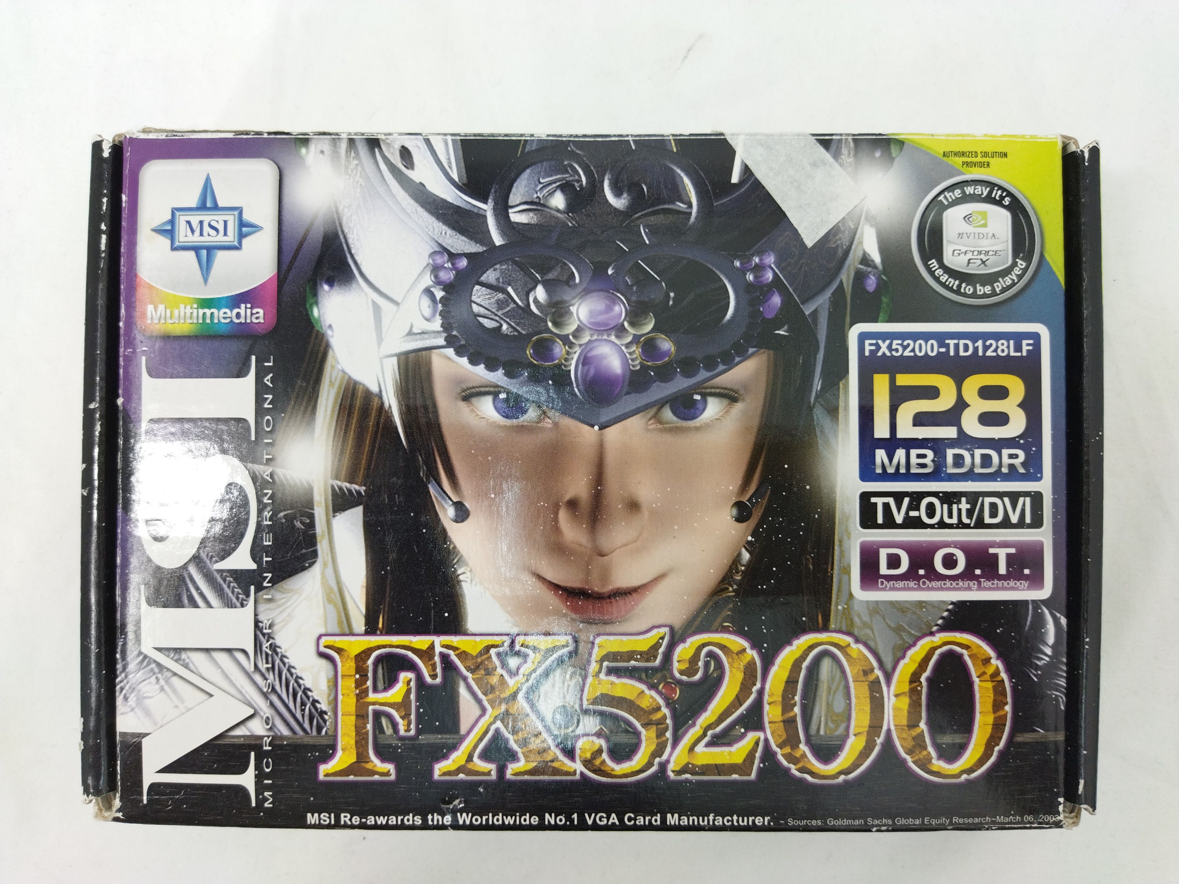 Voir photo 4 de Carte Graphique FX5200 - Collector Carte Graphique FX5200 - Collector Très bon état reconditionné photo 4