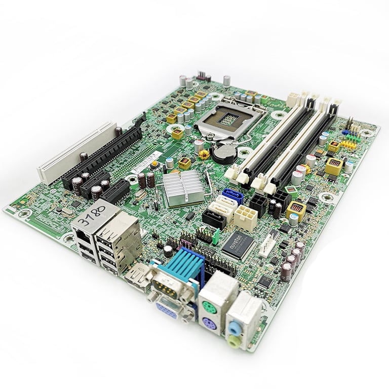 Carte Mère PC HP 6200 Pro DT 615114-001 614036-002 FCLGA1155 - Très bon état Très bon état Hewlett-Packard reconditionné disponible sur Pixmania