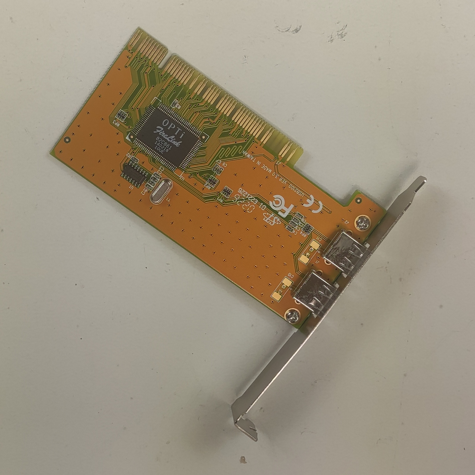 Voir photo 5 de Carte PCI 2 Port USB avec Controleur Opti Carte PCI 2 Port USB avec Controleur Opti Très bon état reconditionné photo 5
