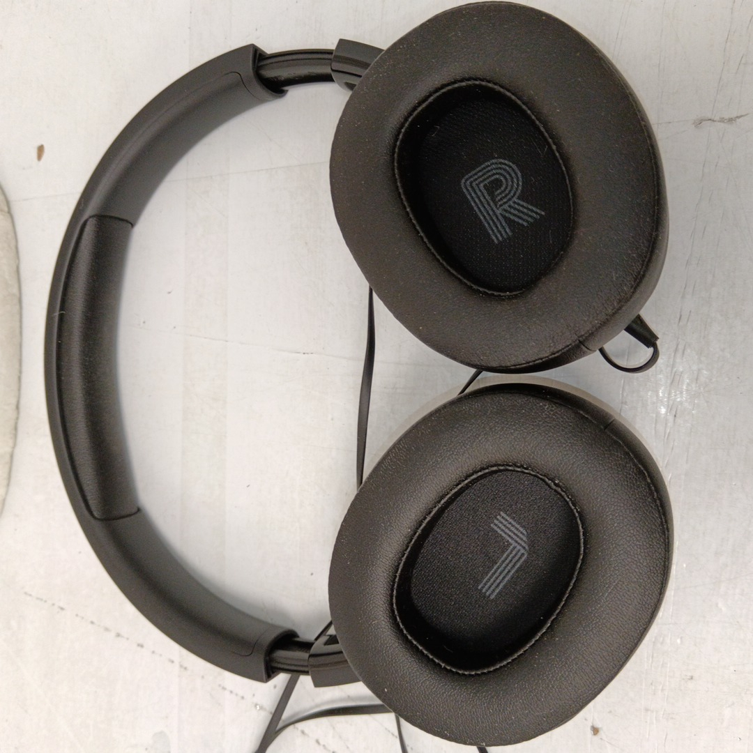 Voir photo 3 de Casque audio supra-auriculaire noir de la marque JBL | Dero Casque audio supra-auriculaire noir de la marque JBL Bon état reconditionné photo 3 | Dero