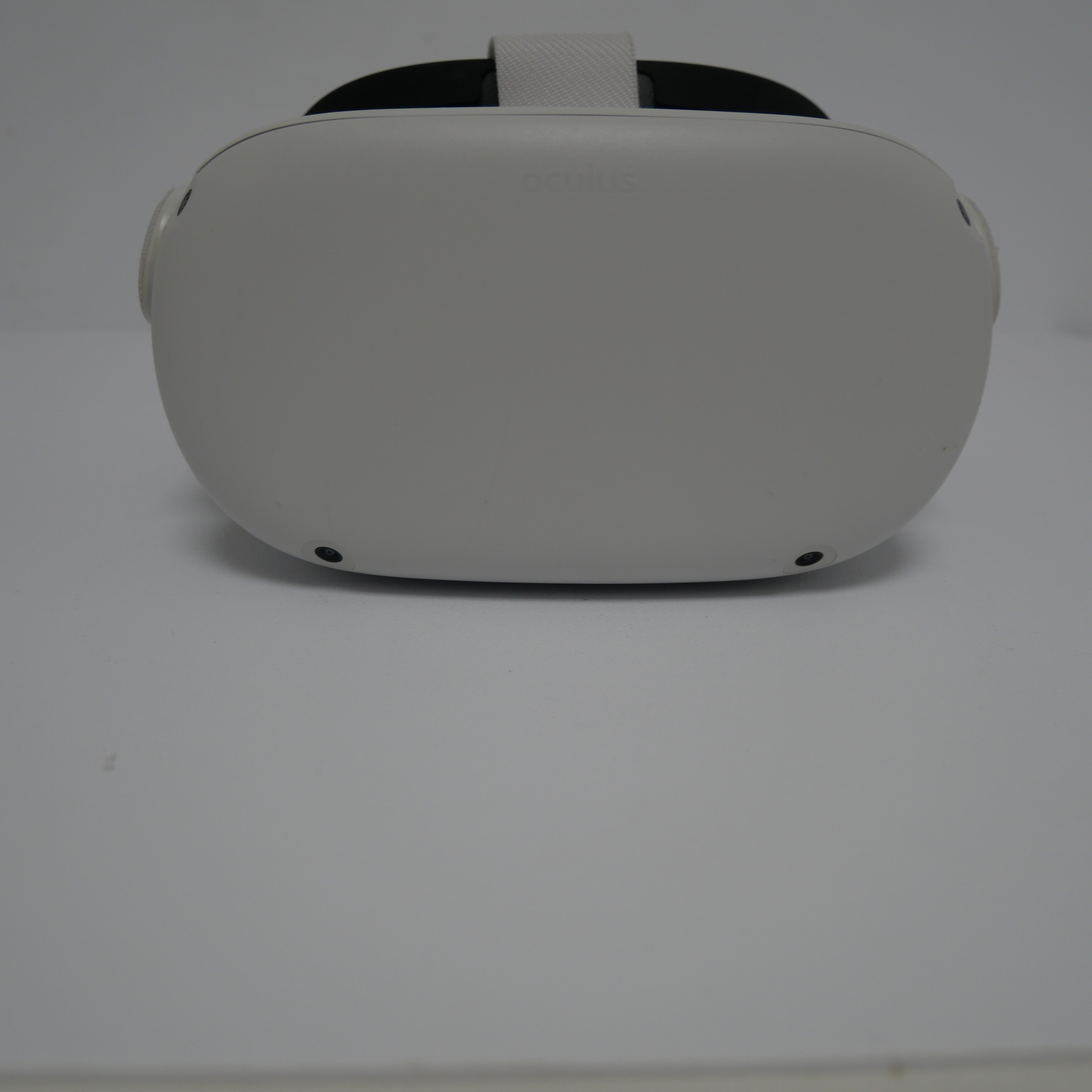 Voir photo 12 de Casque de réalité virtuelle autonome Oculus Quest 2 Blanc -256GB Casque de réalité virtuelle autonome Oculus Quest 2 Blanc -256GB Très bon état reconditionné photo 12