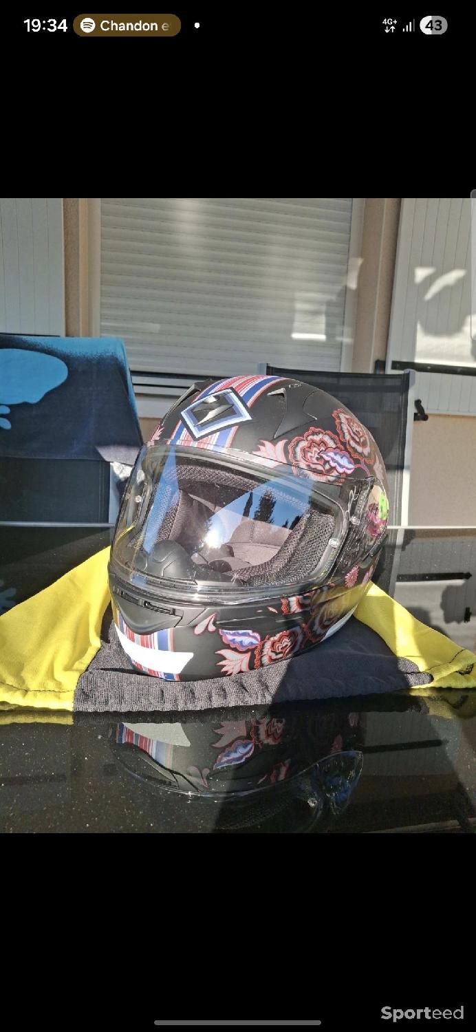 Casque moto Scorpion  Très bon état N/A (Scorpion n'est pas une marque connue reconditionné disponible sur Sporteed