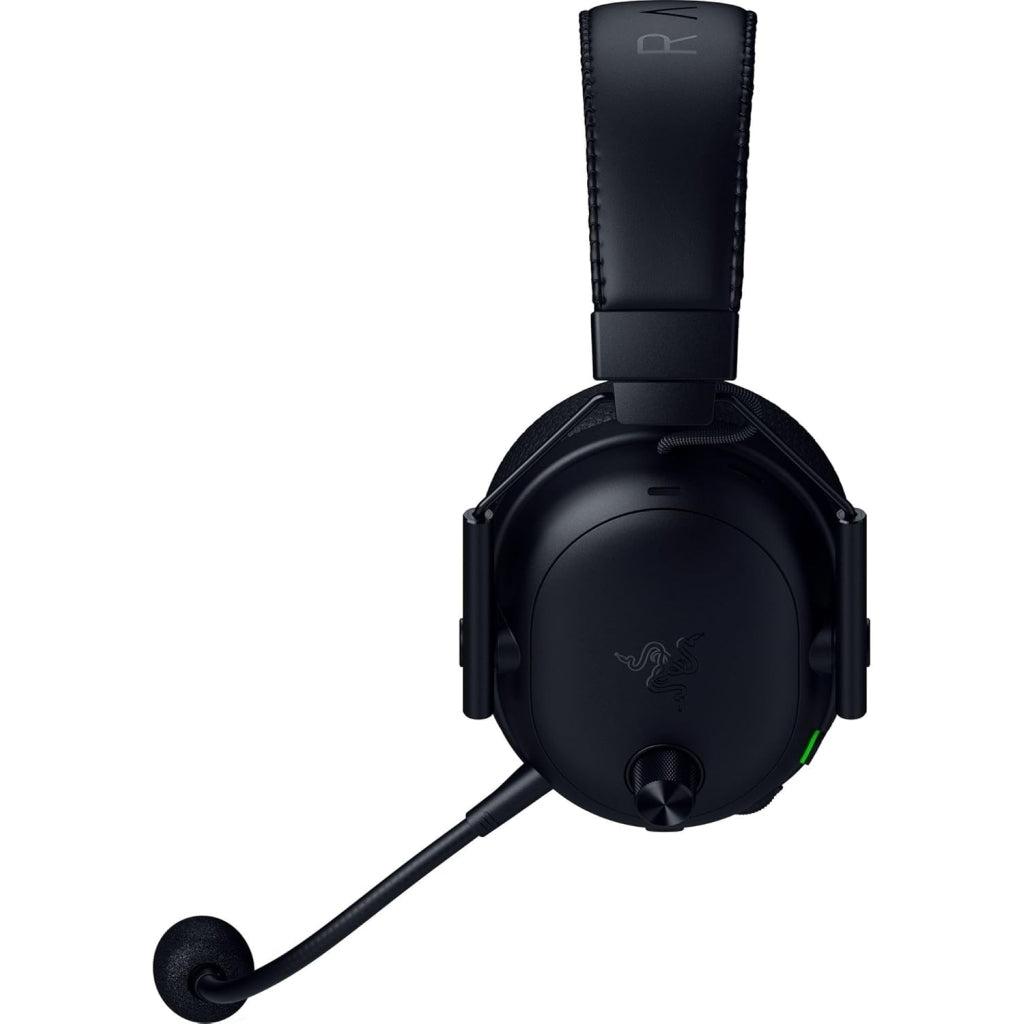 Voir photo 4 de Casque réducteur de bruit gaming filaire + sans fil avec micro Razer BlackShark V3 Pro - Noir | Dero Casque réducteur de bruit gaming filaire + sans fil avec micro Razer BlackShark V3 Pro - Noir Reconditionné Razer reconditionné photo 4 | Dero