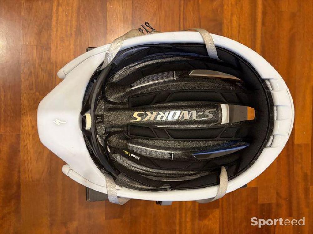 Casque spécialized S-Works Evade 3 L Très bon état - 150,00 € Casque spécialized S-Works Evade 3 L Très bon état Specialized reconditionné disponible sur Sporteed