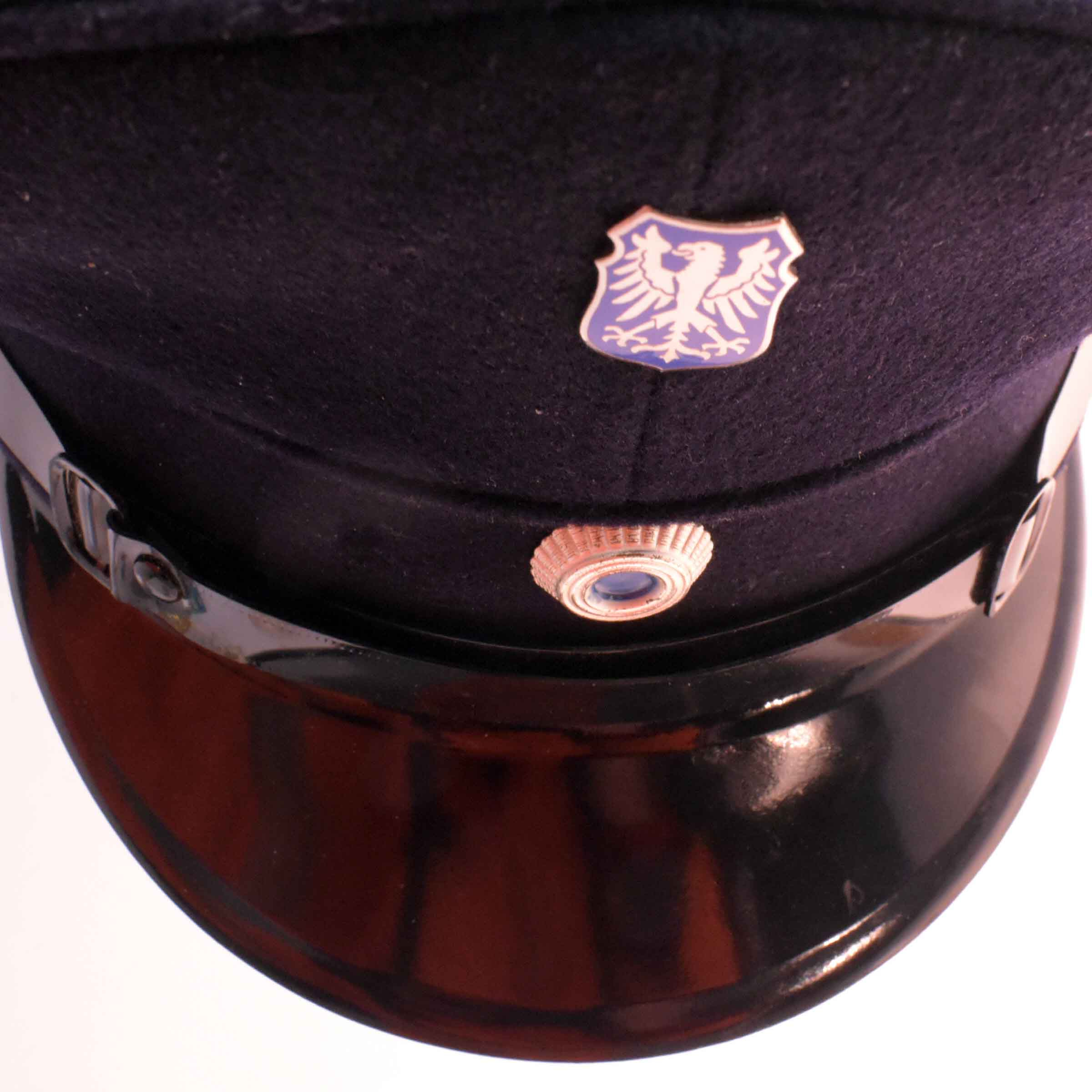 Voir photo 22 de Casquette à Visière Feuerwehr - République Fédérale d'Allemagne - Taille 56 Casquette à Visière Feuerwehr - République Fédérale d'Allemagne - Taille 56 reconditionné photo 22