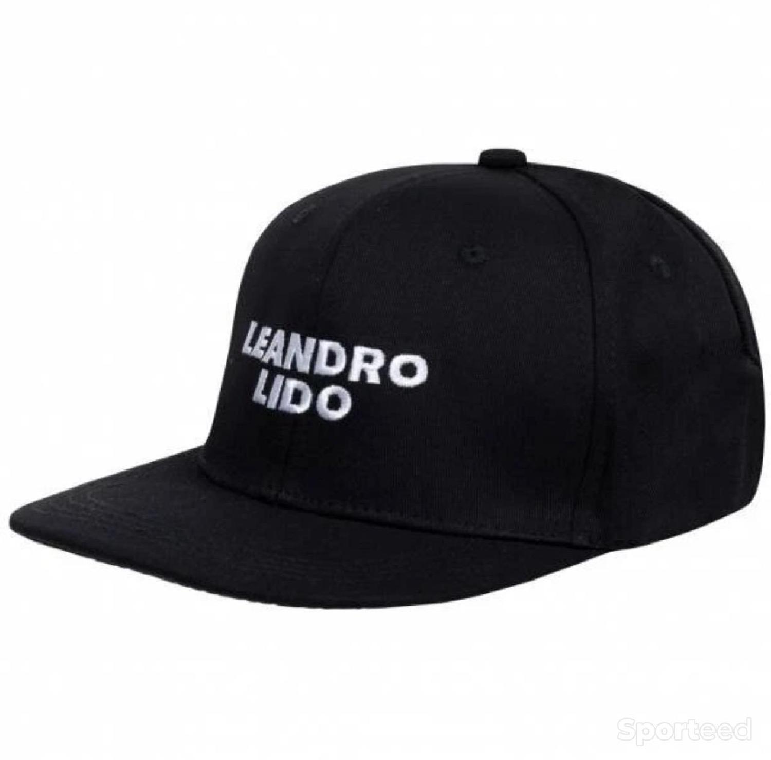 Casquette noir Leandro Lido Comme neuf (c'est déjà la condition standard) reconditionné disponible sur Sporteed | Dero