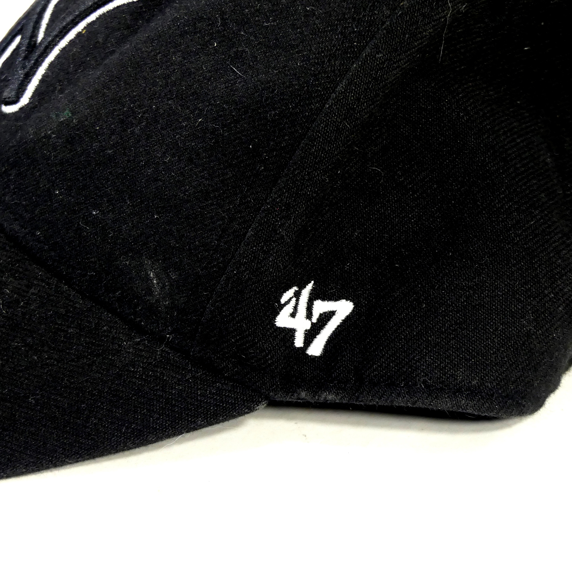 Voir photo 4 de Casquette - Yankees New York - 47 - Noir Casquette - Yankees New York - 47 - Noir Bon état reconditionné photo 4