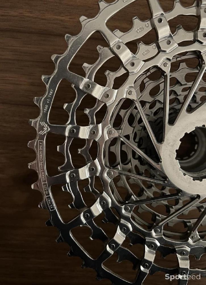 Cassette SRAM T-Type 10-52T édition limitée 1987 Très bon état SRAM reconditionné disponible sur Sporteed
