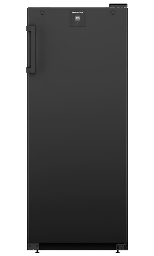 Cave a vin de vieillissement GrandCru,166 bouteilles type Bordeaux, hauteur 148cm, largeur 60cm. Porte pleine, 4 clayettes en bois, affichage tactile digital en facade. État correct Liebherr reconditionné disponible sur Fnac