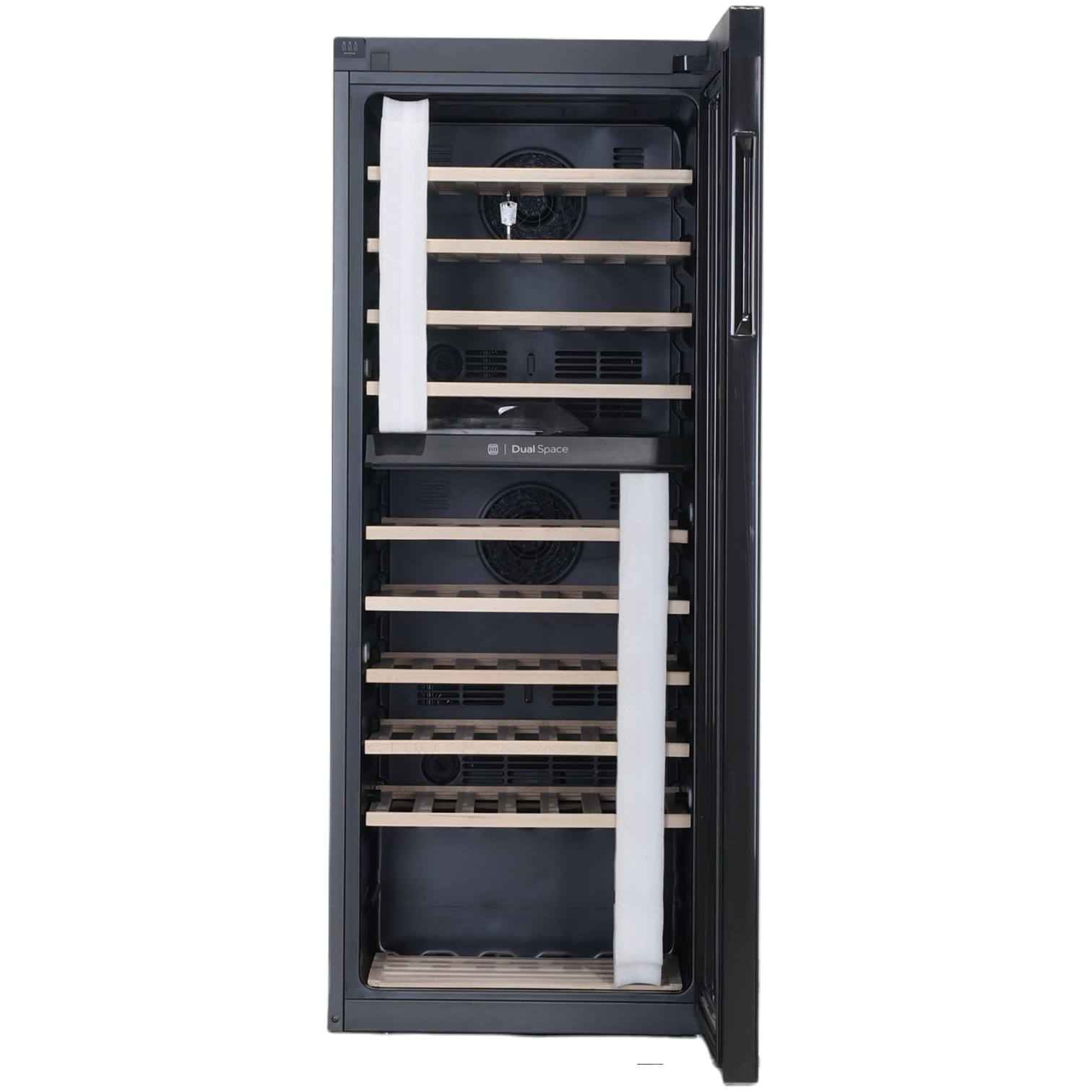 Cave à vin multi-température HAIER HWS77GDAU1 Très bon état Haier reconditionné disponible sur Underdog