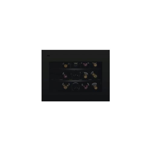 Cave de vieillissement AEG NKW8P21KAT Encastrable 44 cm État correct AEG reconditionné disponible sur Fnac