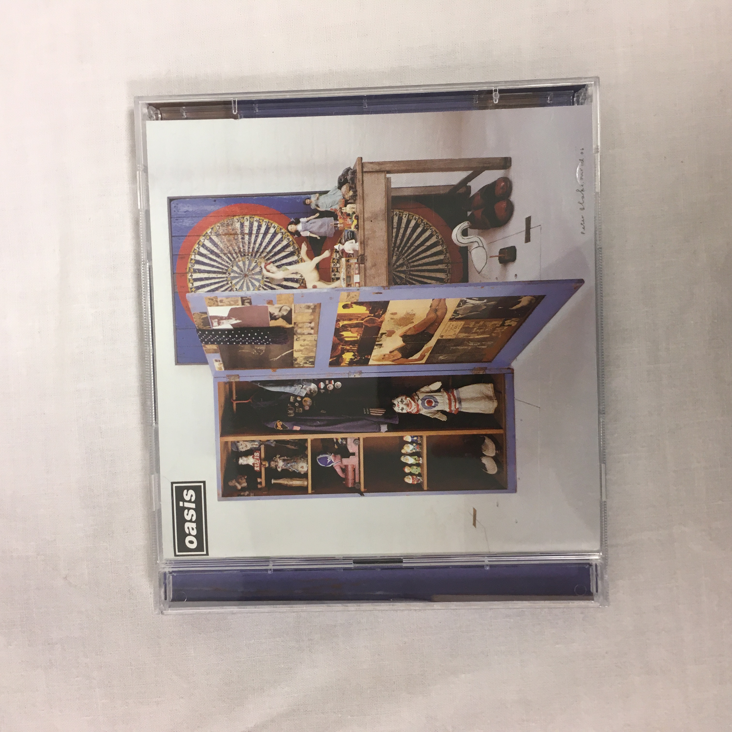 Acheter cd- oasis arreter les pendules. Bon état - 16,00 € cd- oasis arreter les pendules. Bon état reconditionné disponible sur Label Emmaüs