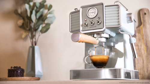 Voir photo 3 de Cecotec Power Espresso 20 Tradizionale Machine à expresso 1,5 L - Très bon état | Dero Cecotec Power Espresso 20 Tradizionale Machine à expresso 1,5 L - Très bon état Très bon état Cecotec reconditionné photo 3 | Dero