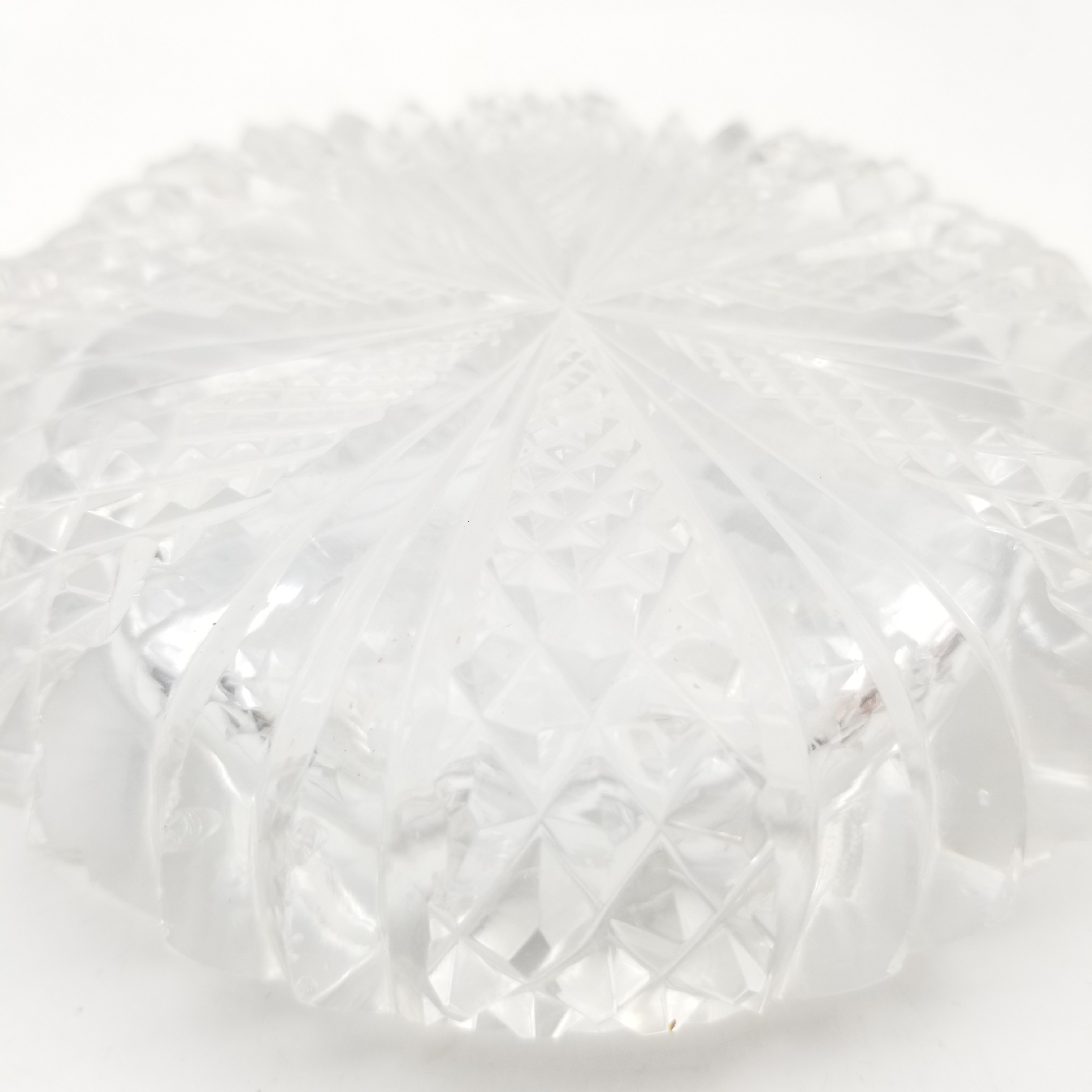 Voir photo 2 de Cendrier cristal Cendrier cristal Très bon état reconditionné photo 2