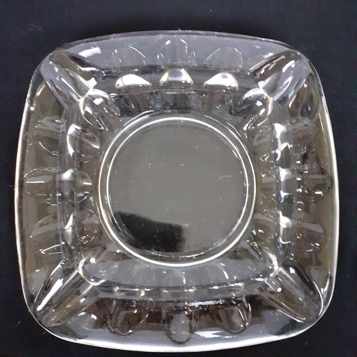 Voir photo 3 de Cendrier en verre ou vide-poche - Années 70 Cendrier en verre ou vide-poche - Années 70 Très bon état reconditionné photo 3