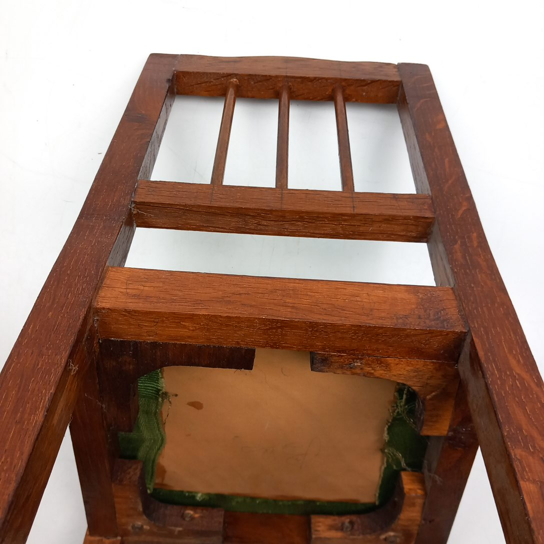 Voir photo 15 de Chaise Ancienne pour Poupée en Bois et tissu Chaise Ancienne pour Poupée en Bois et tissu État correct reconditionné photo 15