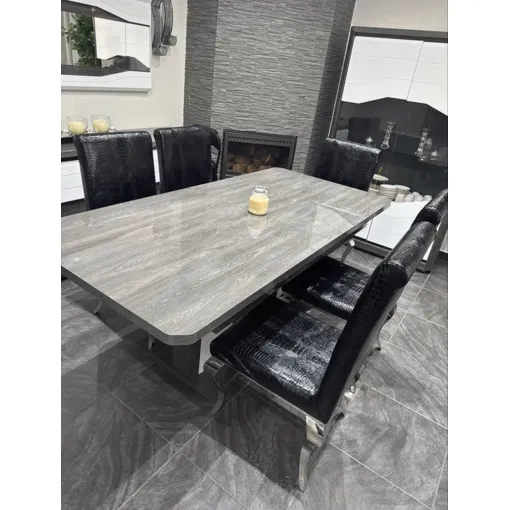 Chaise de salle à manger désigne similicuir noir Bon état reconditionné disponible sur Rakuten