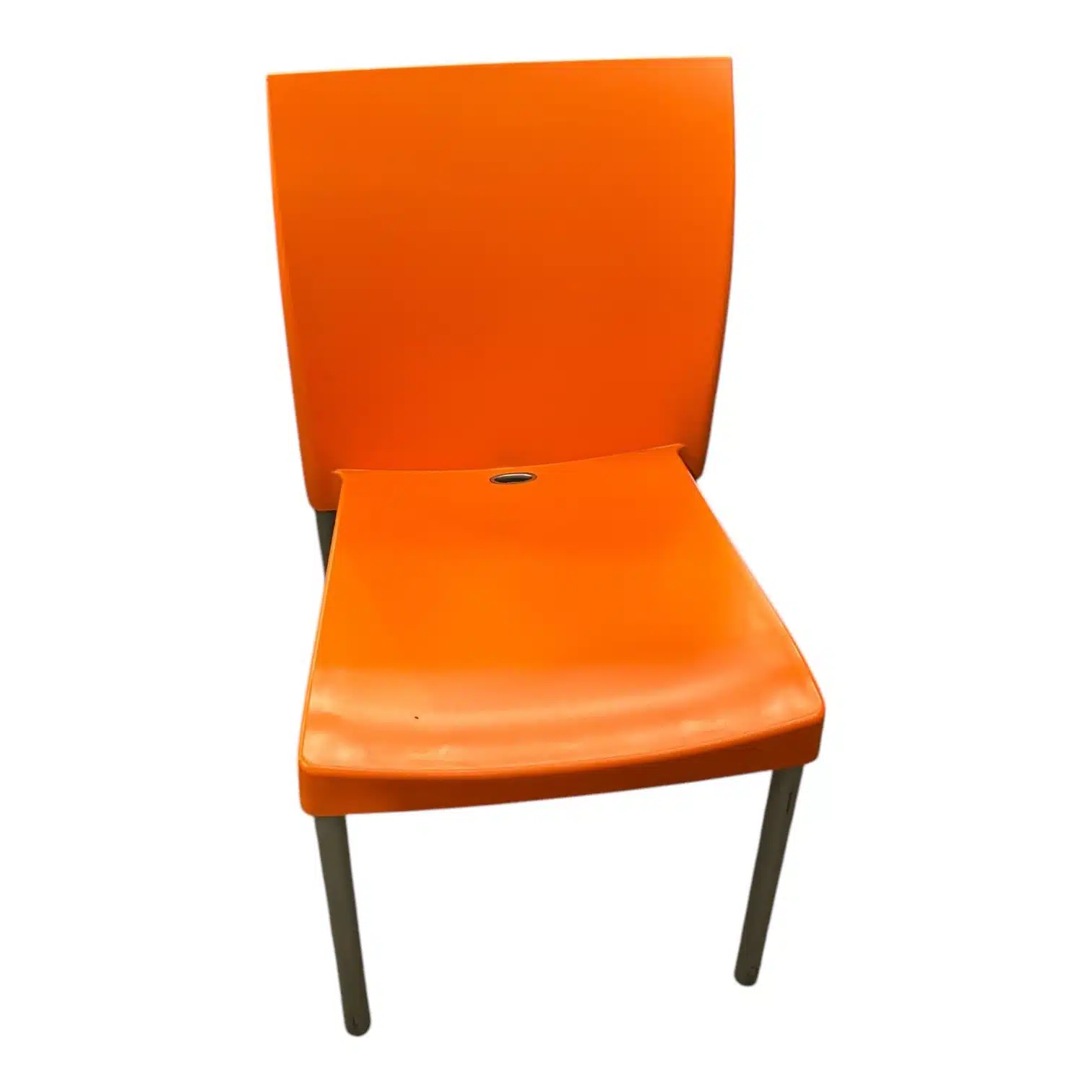 Chaise orange d’occasion reconditionné photo 3