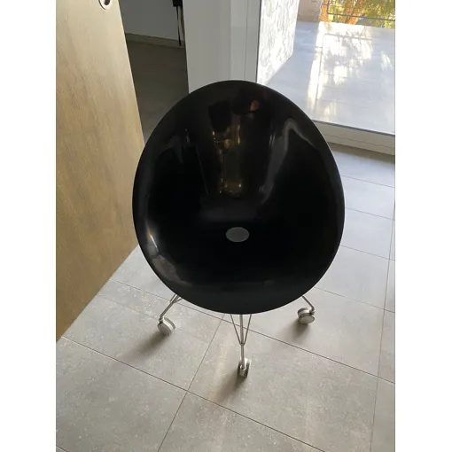 Chaise Philippe KartellStarck ÉROS noire sur roulettes occasion reconditionné disponible sur Rakuten