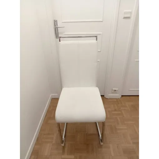 Chaise Pour Salle À Manger Bon état reconditionné disponible sur Rakuten