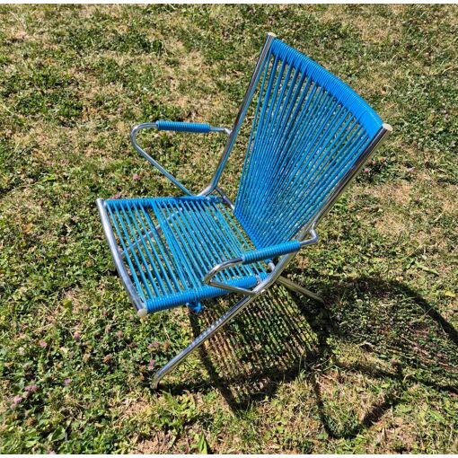 Chaise scoubidou enfant vintage structure métal chromé et assise bleue pliante Année 60/70 Bon état reconditionné disponible sur Rakuten