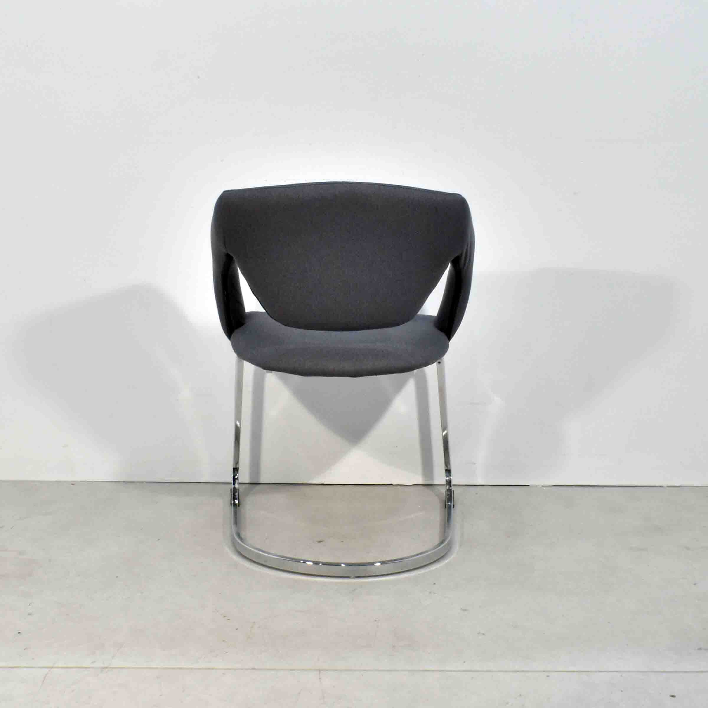 Voir photo 3 de Chaises de Salle à Manger - Design Contemporain Chaises de Salle à Manger - Design Contemporain Bon état reconditionné photo 3