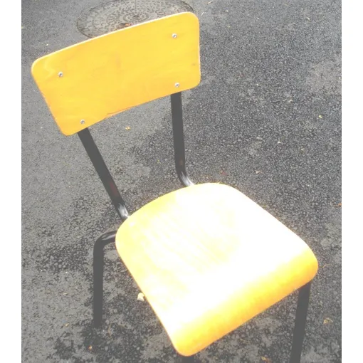 chaises scolaires TBE occasion reconditionné disponible sur Rakuten