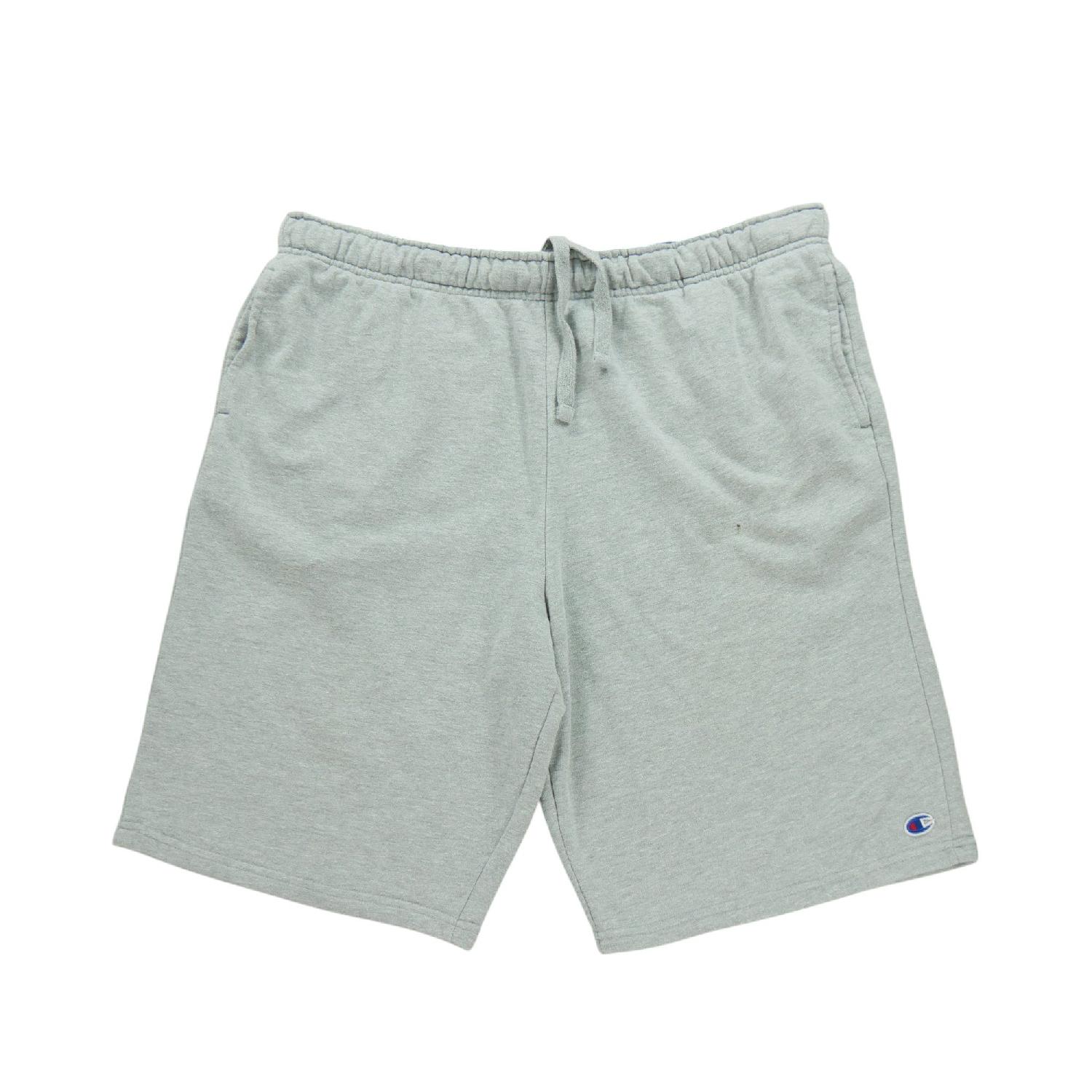 Champion Short Homme Taille 2XL Gris Très bon état - 18,99 € Champion Short Homme Taille 2XL Gris Très bon état reconditionné disponible sur Sporteed