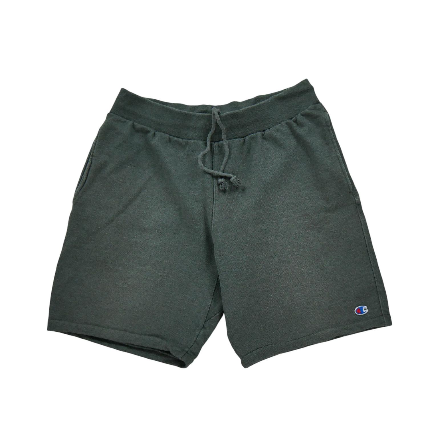 Champion Short Homme Taille L Gris Très bon état reconditionné disponible sur Sporteed