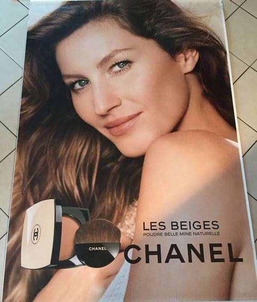 CHANEL - Les Beiges - 120x175 cm - AFFICHE / POSTER État correct reconditionné disponible sur Fnac