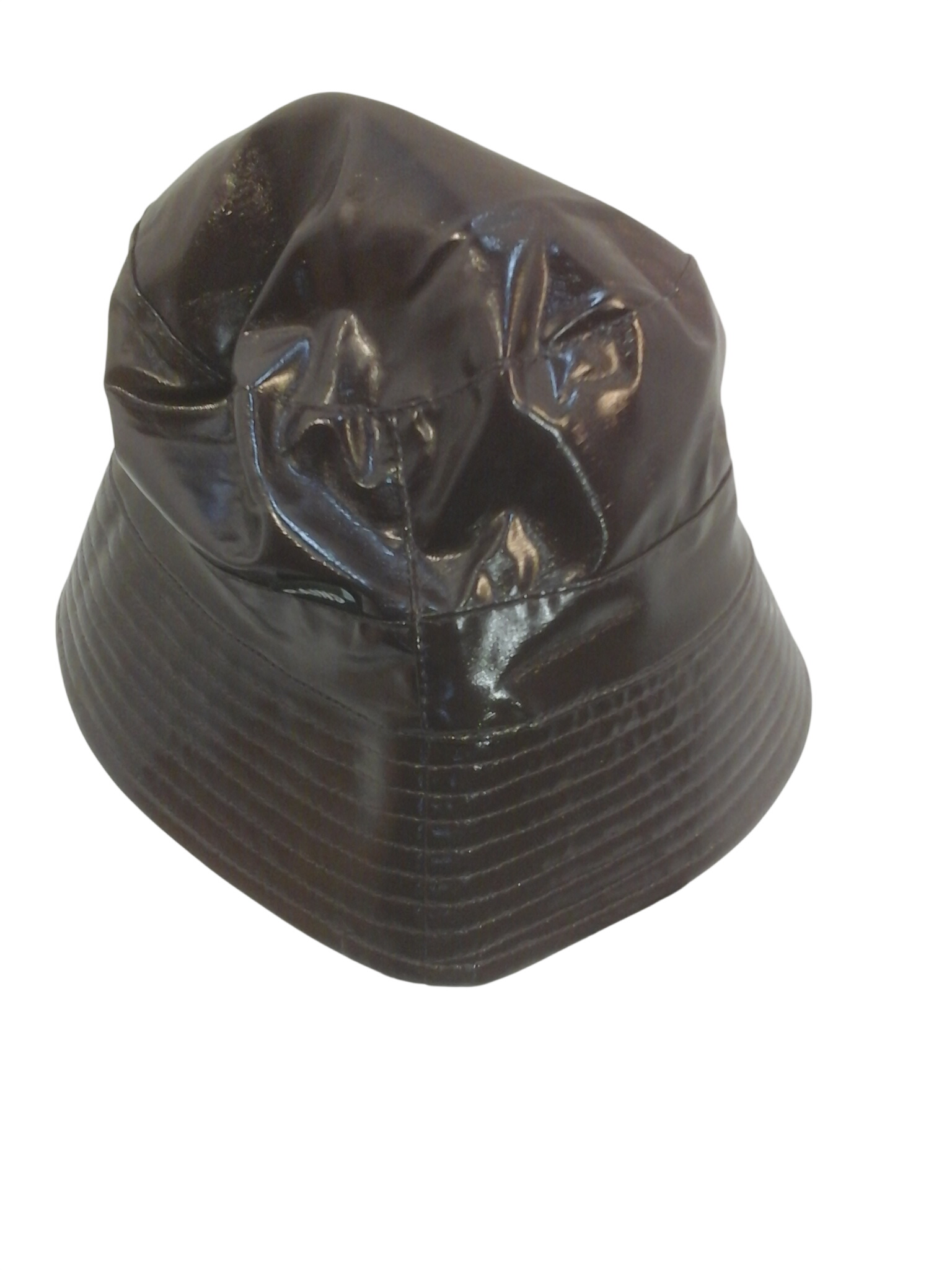 Acheter Chapeau de pluie Neuf T S/M Parfait état - 10,00 € Chapeau de pluie Neuf T S/M Parfait état reconditionné disponible sur Label Emmaüs