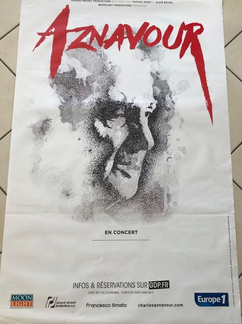 Charles AZNAVOUR - Tournée 2018 - AFFICHE État correct N/A reconditionné disponible sur Fnac