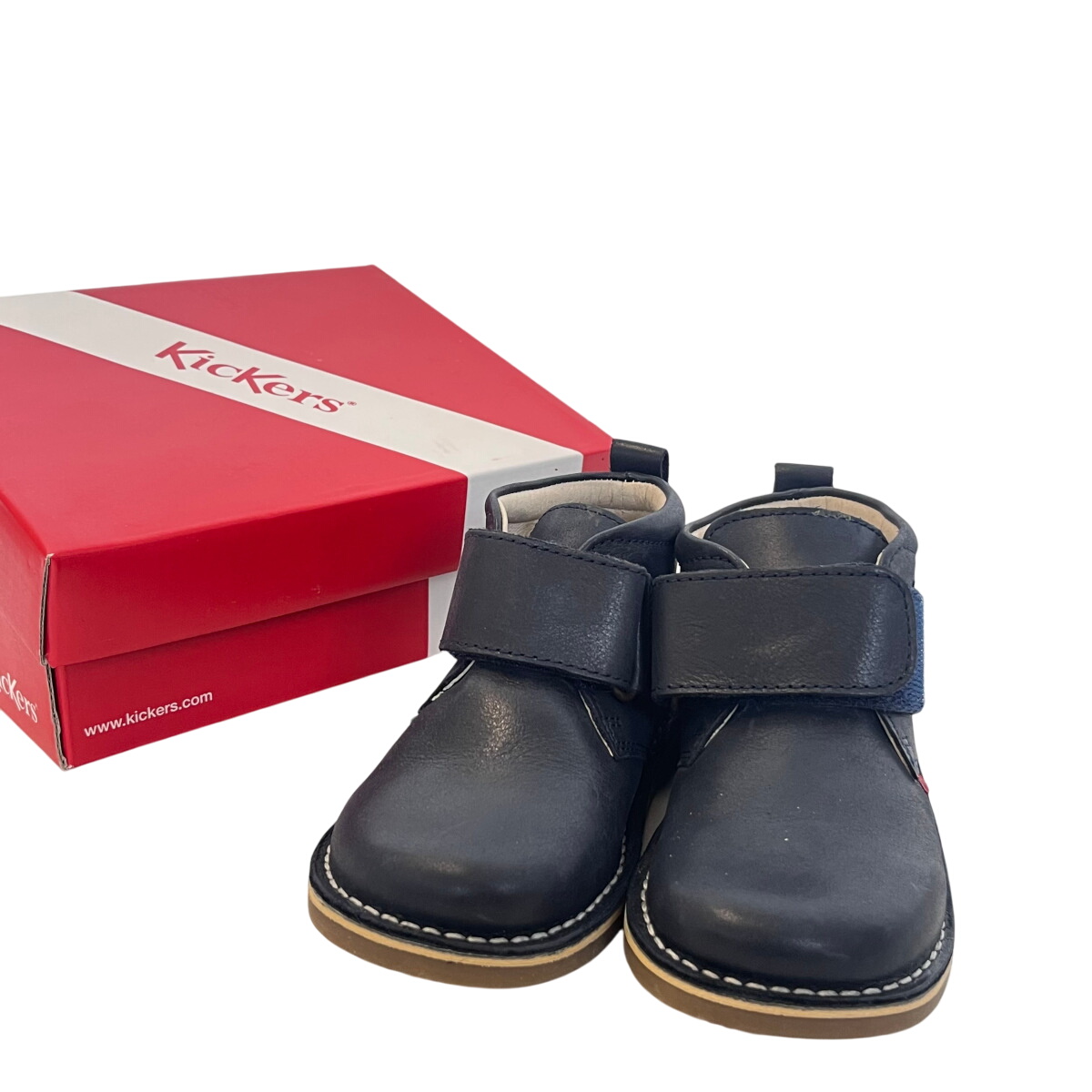Acheter Chaussure en cuir ,Kickers enfant , taille 25 Très bon état - 11,50 € Chaussure en cuir ,Kickers enfant , taille 25 Très bon état reconditionné disponible sur Label Emmaüs