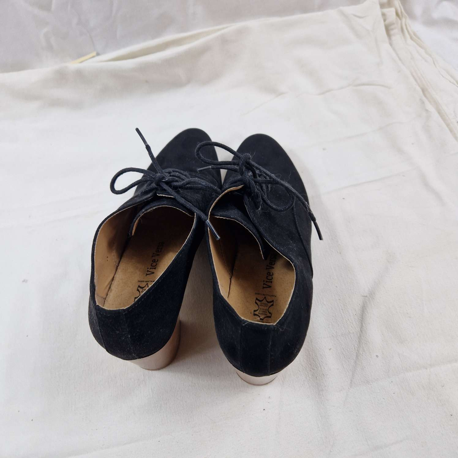 Voir photo 8 de Chaussure noir pour dame T41 Chaussure noir pour dame T41 Bon état reconditionné photo 8