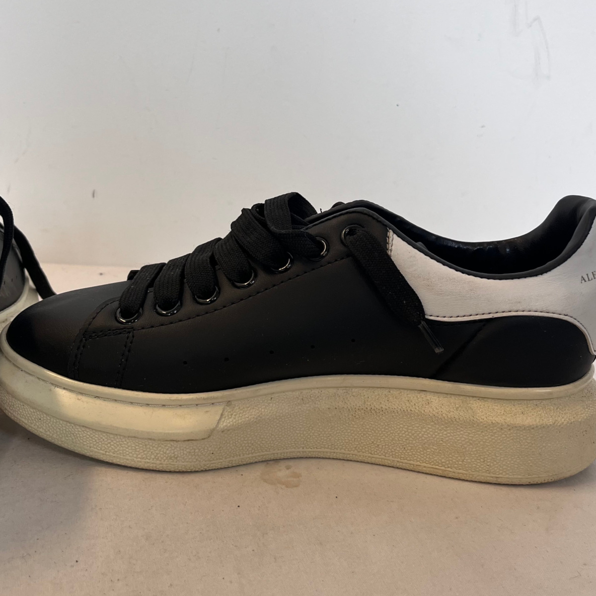 Voir photo 4 de Chaussures Alexander McQueen T.41 Chaussures Alexander McQueen T.41 État correct reconditionné photo 4