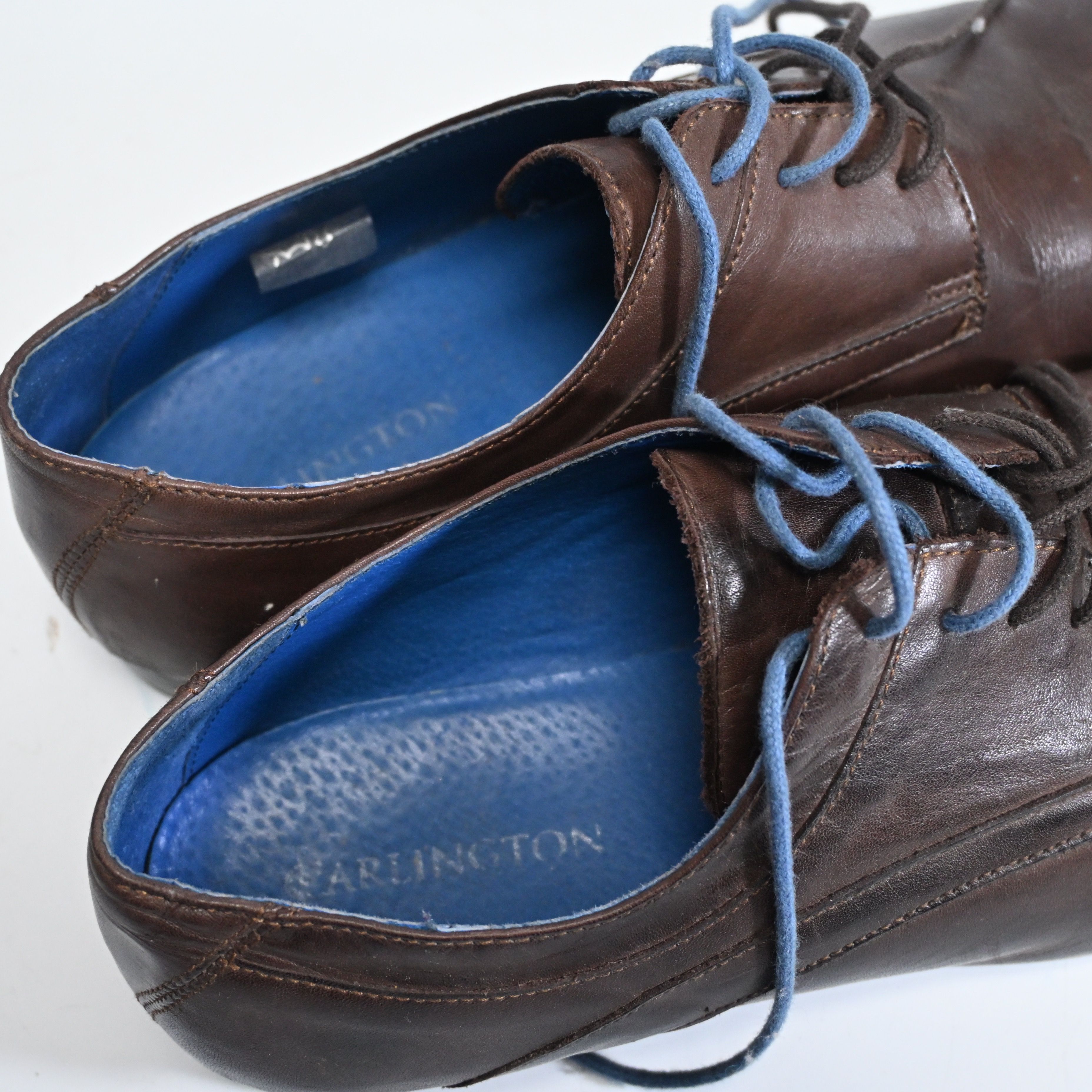 Voir photo 3 de Chaussures Carlington taille 44 Chaussures Carlington taille 44 Bon état reconditionné photo 3