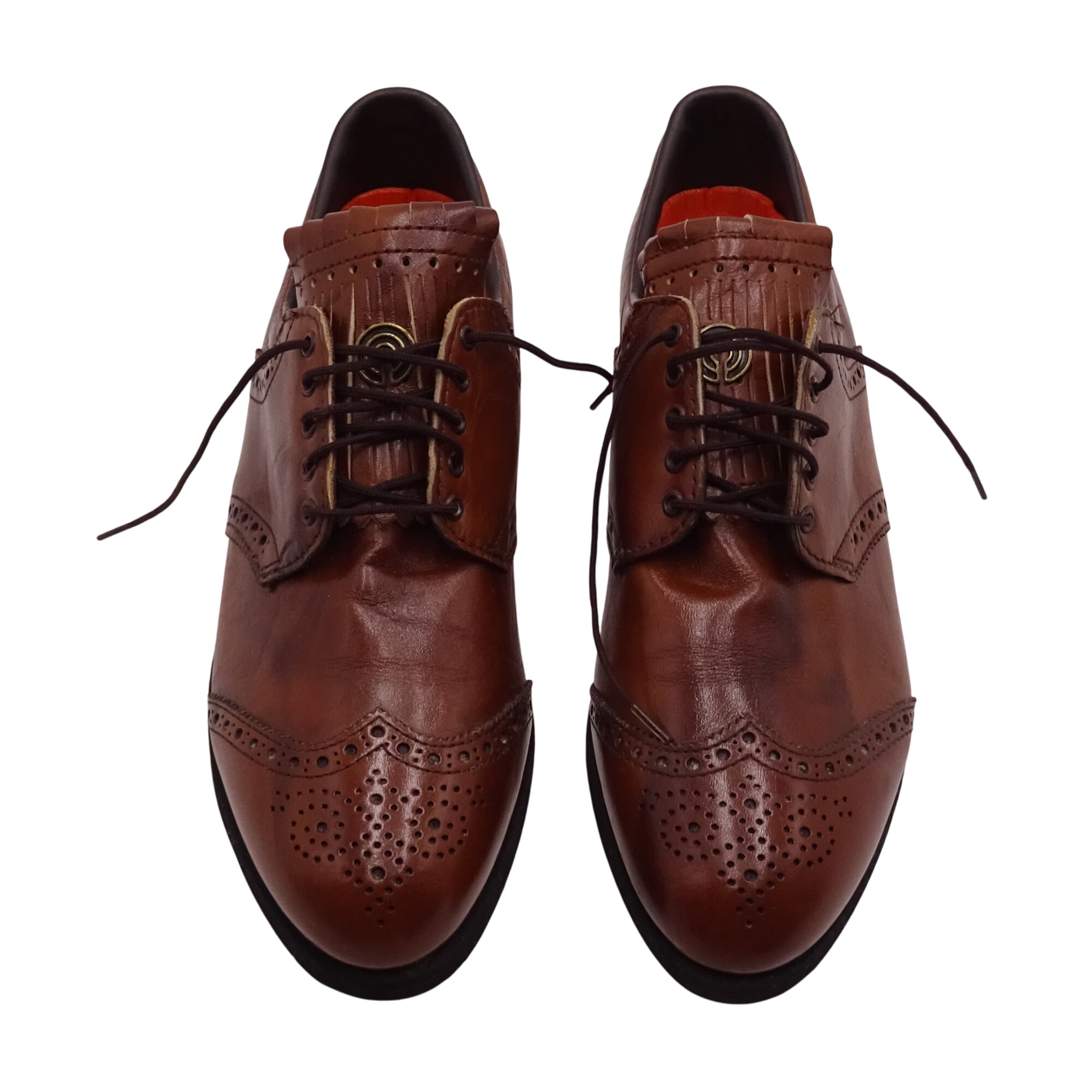 Chaussures de golf en cuir ETONIC Bon état - 45,00 € Chaussures de golf en cuir ETONIC Bon état reconditionné disponible sur Label Emmaüs