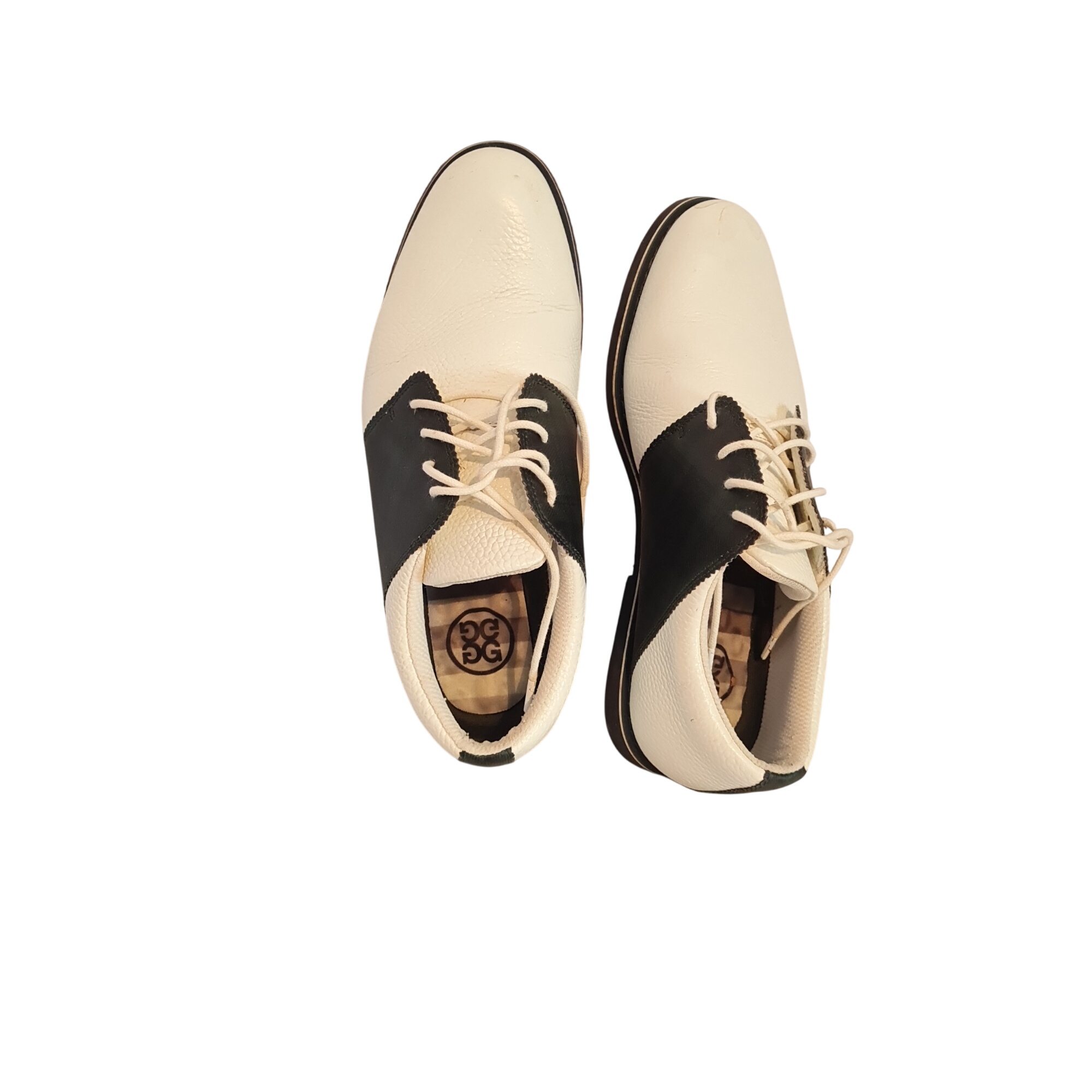 Chaussures de golf Bon état - 32,50 € Chaussures de golf Bon état reconditionné disponible sur Label Emmaüs