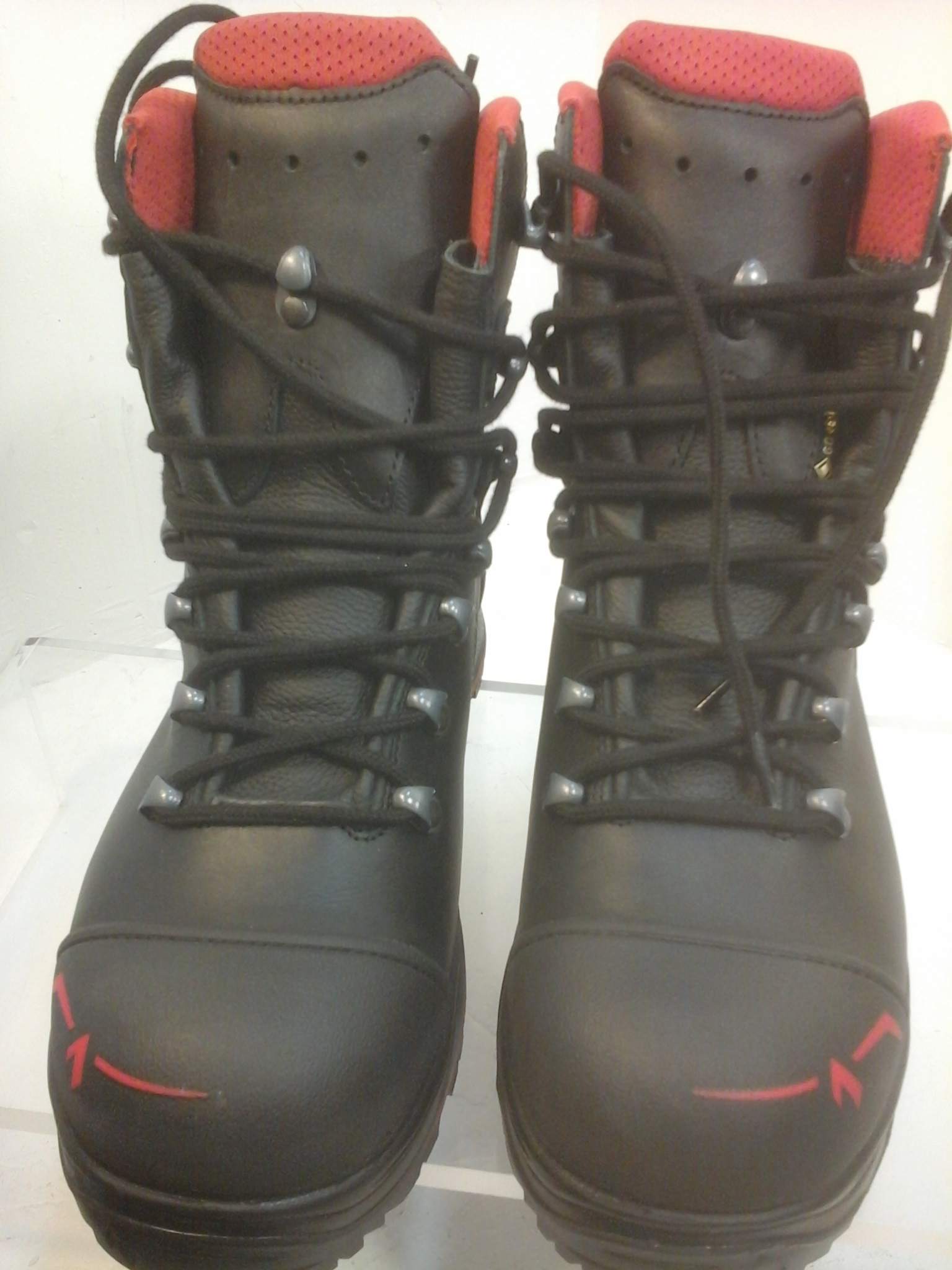 Voir photo 3 de Chaussures de sécurité haute Haix Trekker Pro 2.0 noir Gr. P39 Chaussures de sécurité haute Haix Trekker Pro 2.0 noir Gr. P39 Parfait état reconditionné photo 3